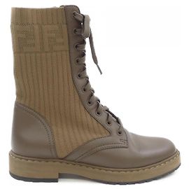 Botas Fendi Marrom Bronze