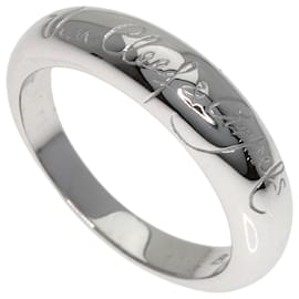 Van Cleef & Arpels Signature Ring, White Gold, Women's. White