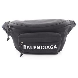 Balenciaga Wheel Belt Pack, eine Nylon-Gürteltasche für Männer, schwarz, Schwarz