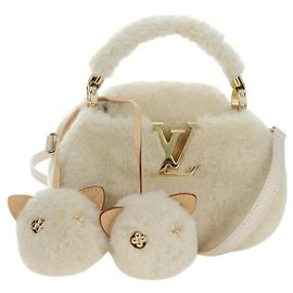 LOUIS VUITTON LV SKI Cozygram Capucines MINI Bolsa Lã Bege M26324 Auth LNZ969SM Bege Monograma