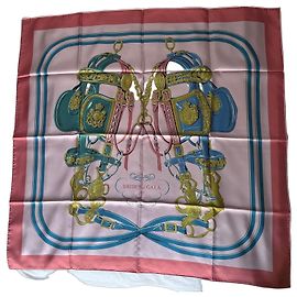 Hermès Doppelseitiges Quadrat "Brides de Gala" Pink Blau Golden Grün