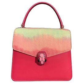 Bulgari Bolsa Bvlgari Rainbow Pearl de couro cabeça de cobra vermelha Vermelho