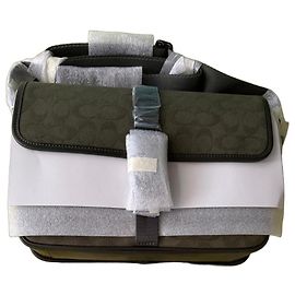 Coach Schultertasche aus beschichtetem Monogramm-Canvas Grün