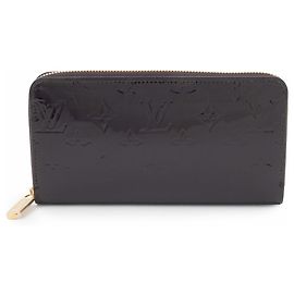 Louis Vuitton Zippy Wallet in Amarante Dark red