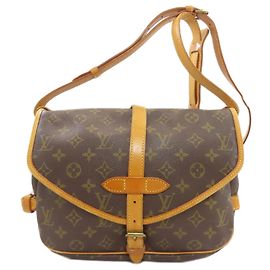 Sac à épaule Saumur MM M40710 Louis Vuitton Monogramme