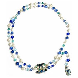 Cinto/colar raro Chanel 07A CC Aztec Bird multicolor em pérolas Gripoix. Branco Azul Dourado Verde