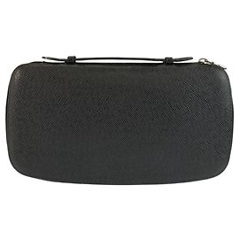 Louis Vuitton Taiga Black Leather Bi-Fold Wallet Black