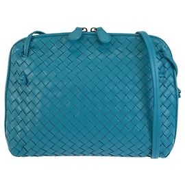 Bolsa de ombro de couro turquesa Intrecciato Nodini da Bottega Veneta Turquesa