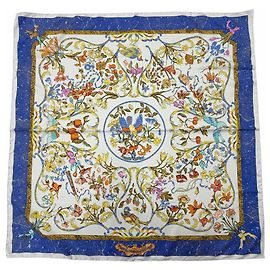 Lenço de seda Carre 90 Pierres d’Orient et d’Occident da Hermès Multicor