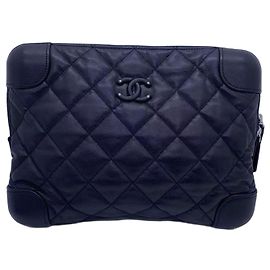 Chanel CC Classic Trunk Case Handtasche aus gestepptem Lammleder Schwarz Schwarz
