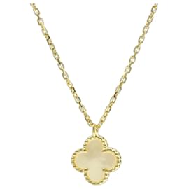 Van Cleef & Arpels Sweet Alhambra Pendant Necklace Golden