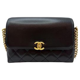 Chanel Bolsa de ombro em couro de bezerro preto com corrente preta Preto