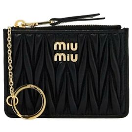 Miu Miu Billetera de cuero Napa Matarese Negro
