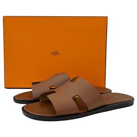 Hermès Chinelo Sandália Ismir Ouro Dourado