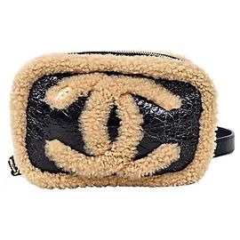 Chanel Schwarze Shearling Big CC Gürteltasche Schwarz