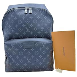 Louis Vuitton Monogram Eclipse Discovery Backpack PM Black