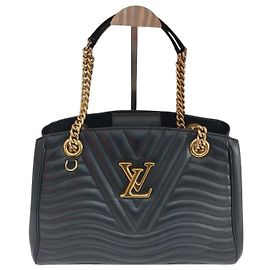 Louis Vuitton New Wave Chain Shoulder Bag Black