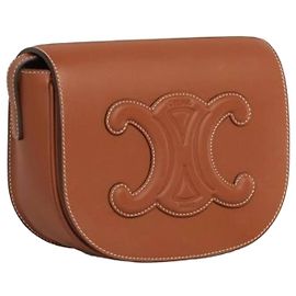 Céline Bolsa Triomphe em couro de bezerro liso Marrom