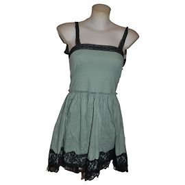 Robe mini Lanvin couleur papier à sucre avec dentelle noire Multicolore