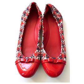 Ballettschuhe aus Tweed von Louis Vuitton Rot