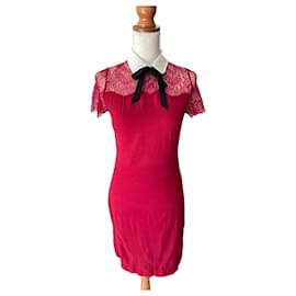 Rotes Spitzenkleid von Sandro Rot