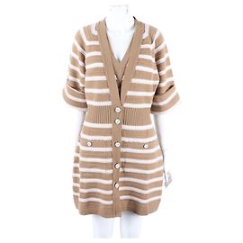 Chanel Conjunto de cashmere Marrom