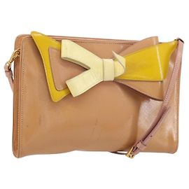 Sac à épaule PRADA en cuir verni rose doré Auth am11436 Rose Doré