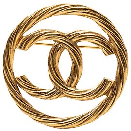 Spilla rotonda placcata oro CC di Chanel D'oro