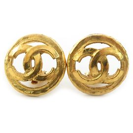 Chanel Gold Clip Earrings Golden