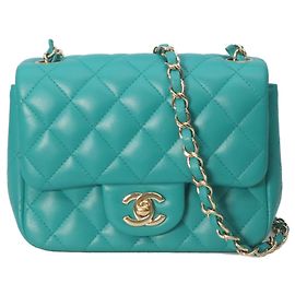 Bolsa de Ombro Chanel Mini Matelassé 17 Outro