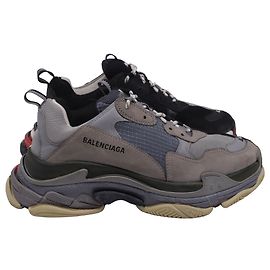 Baskets Triple S Balenciaga en Suède Grise Gris