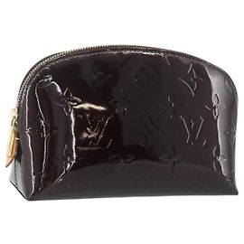 LOUIS VUITTON Vernis Kosmetiktäschchen PM Amarante M91495 LV Auth 177298 Bordeaux