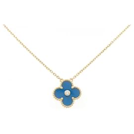 Van Cleef & Arpels Vintage Alhambra Necklace Golden