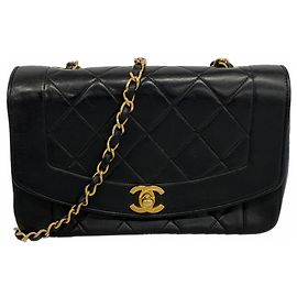 Borsa a Spalla Chanel Diana con Catena Nero