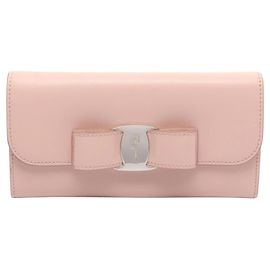 Salvatore Ferragamo Vara Ribbon Bi-Fold Langzeitgeldbörse Pink