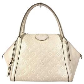 Bolsa Tote Louis Vuitton Monogram Empreinte Mare MM Branco