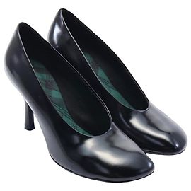 Burberry Baby Pump Leather Heels Black