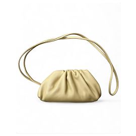 Bottega Veneta Borsa Micro The Pouch in pelle sabbia Sabbia