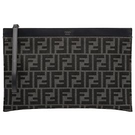 Pochette piatta Fendi Gray Medium Zucca Canvas Marrone Grigio antracite