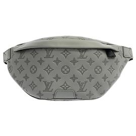 Louis Vuitton Monogram Shadow Discovery Bumbag PM Brown Black Grey