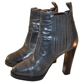 Hermès Leather Heeled Ankle Boots Grey
