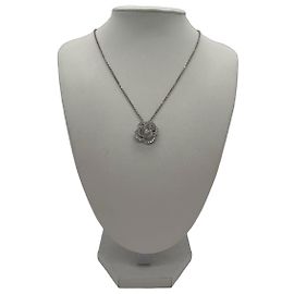 Collana Chanel Fil de Camélia in Platino e Diamanti Argento