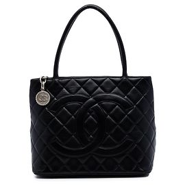 Chanel Black Lambskin Medallion Tote Black