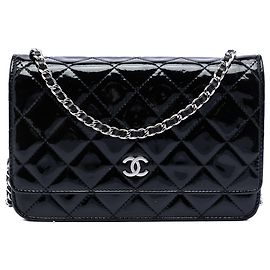 Chanel Black CC gesteppte Patentleder Wallet On Chain Schwarz