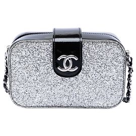 Borsa Camera Chanel Silver Glitter Patent Evening On The Moon Argento