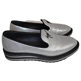 Mocassins de couro prateado Giuseppe Zanotti Prata
