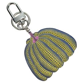 LOUIS VUITTON Porte Cles Pumpkin Charm metal Yellow M01103 LV Auth 170553SAM Yellow