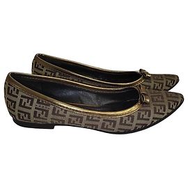 Sapatilhas Fendi Zucca em lona Marrom