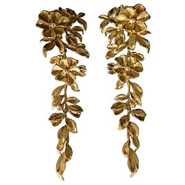 Saint Laurent Boucles d'oreilles clip XXL fleurs dorées Doré