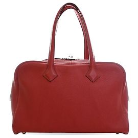 Hermès Red Clemence Victoria II 35 Rosso Bordò
